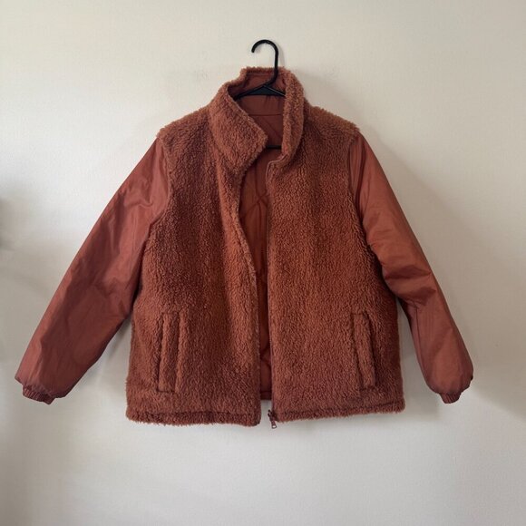 Madewell Reversible Sherpa Puffer Jacket in Warm Umber - Picture 5 of 10